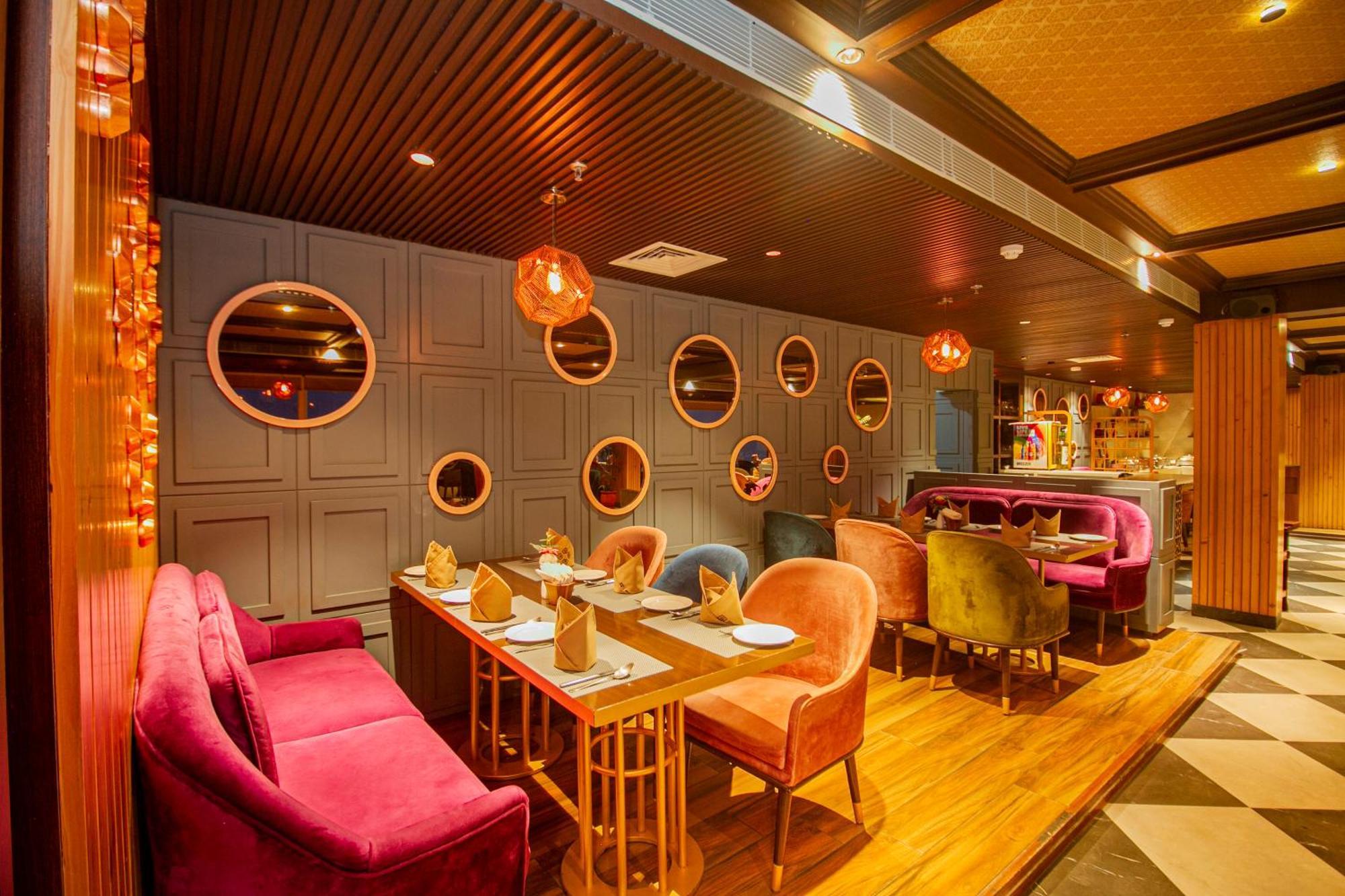 Hotel Amritara Surya, Mcleodganj, Dharamsala Zewnętrze zdjęcie