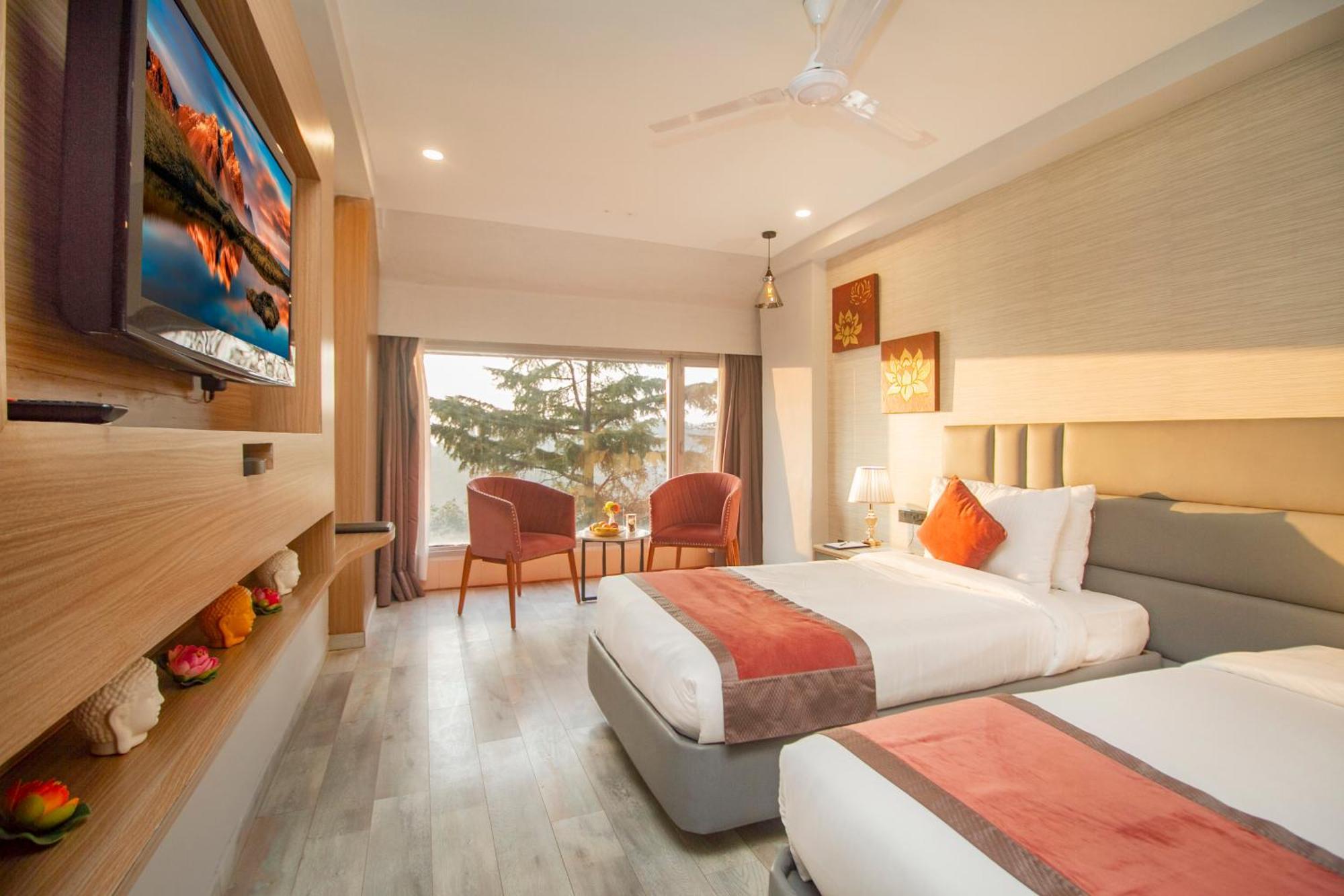 Hotel Amritara Surya, Mcleodganj, Dharamsala Zewnętrze zdjęcie