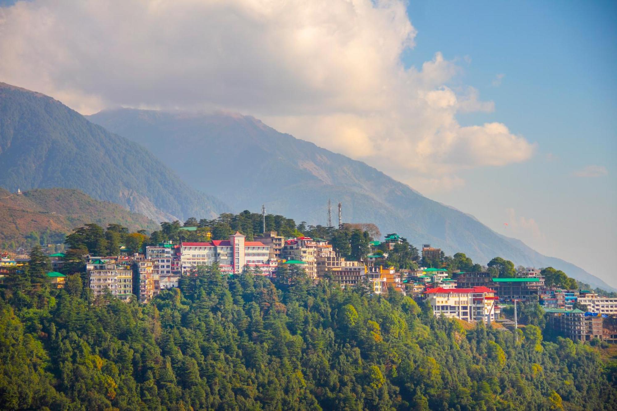 Hotel Amritara Surya, Mcleodganj, Dharamsala Zewnętrze zdjęcie