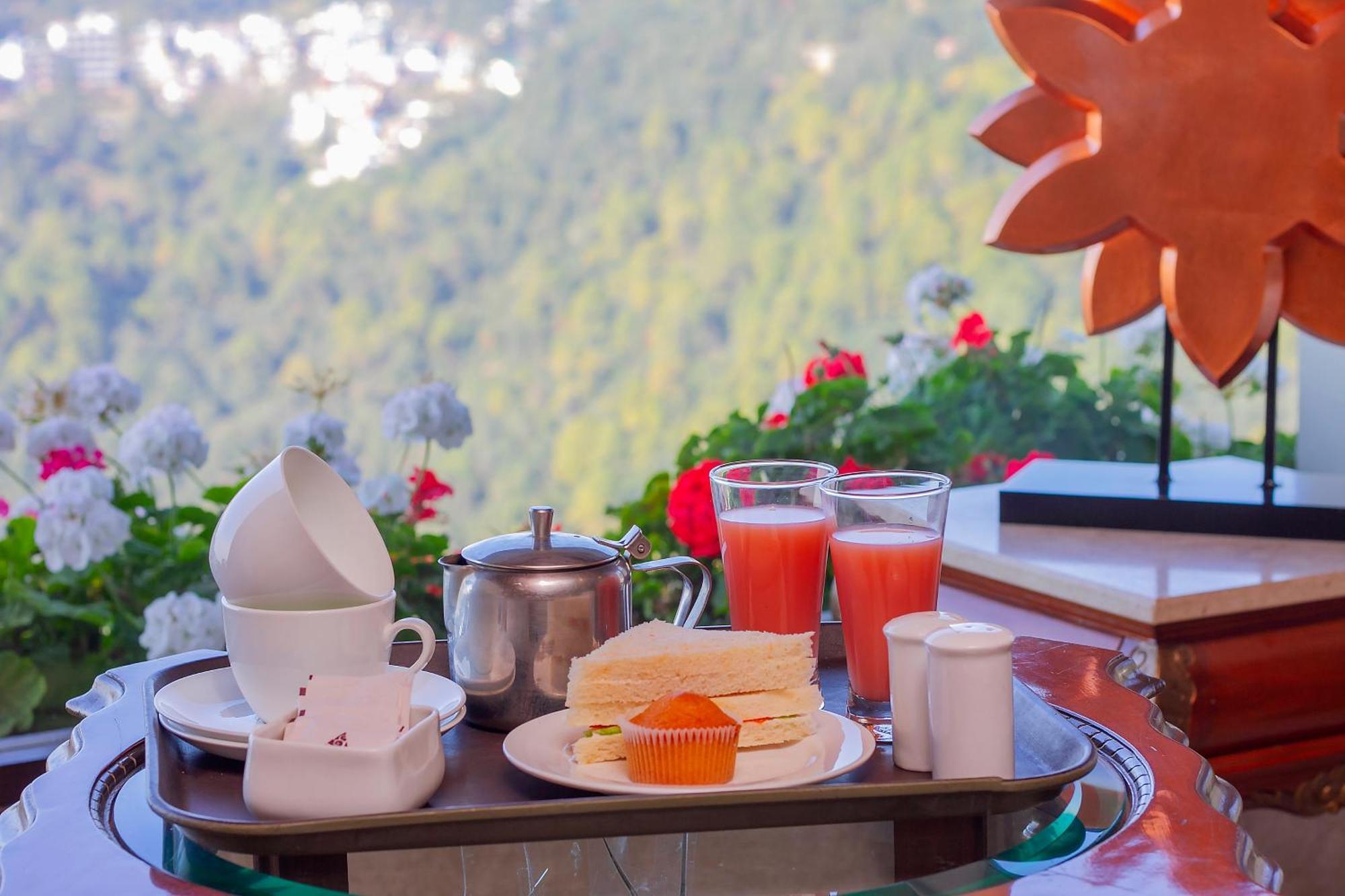 Hotel Amritara Surya, Mcleodganj, Dharamsala Zewnętrze zdjęcie